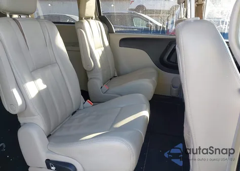 2013 Chrysler Town & Country Touring from USA, damaged, VIN 2C4RC1BG3DR691972